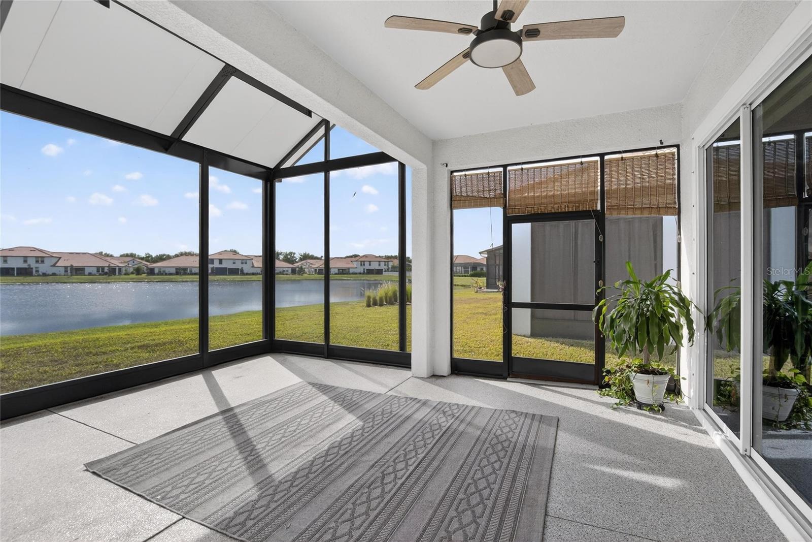 Image 42 of 89 For 17316 Scuba Crest Street