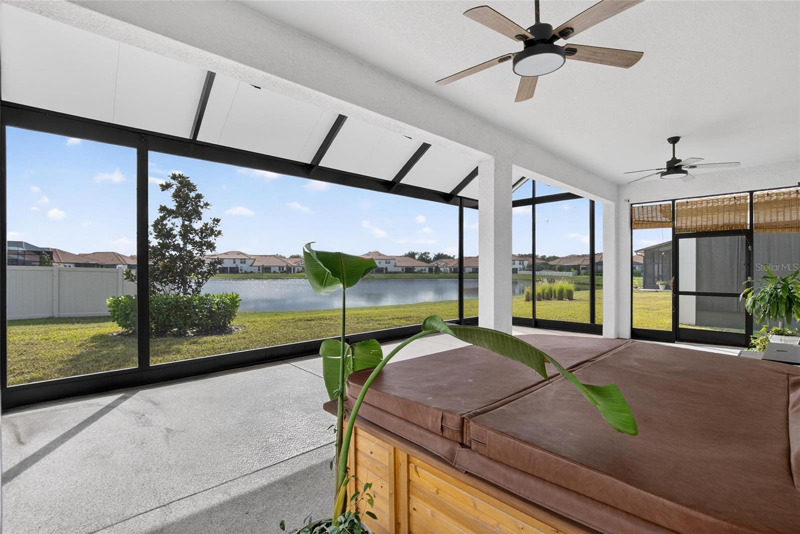 Image 44 of 89 For 17316 Scuba Crest Street