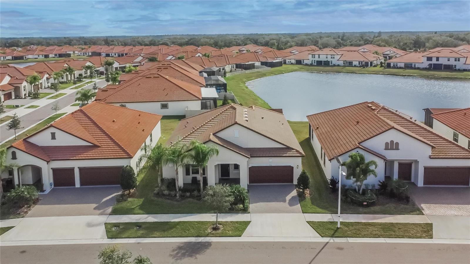 Image 73 of 89 For 17316 Scuba Crest Street