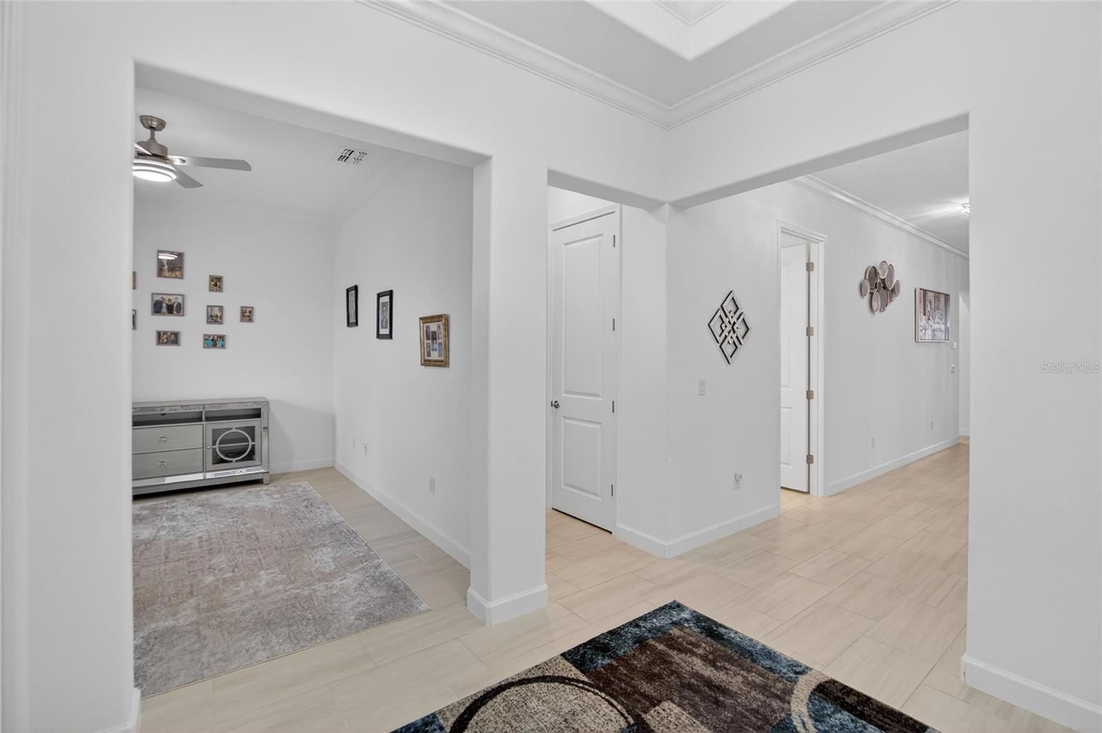 Image 8 of 89 For 17316 Scuba Crest Street