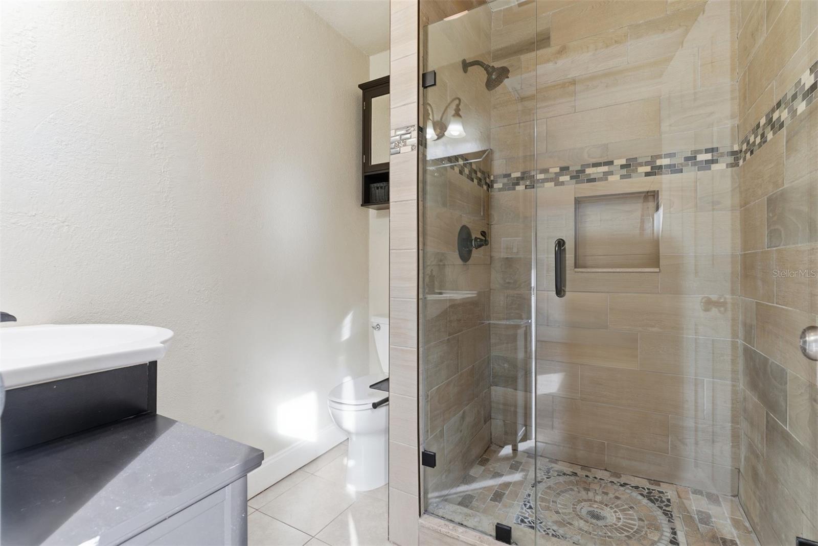 Image 17 of 26 For 1302 Louisiana Avenue