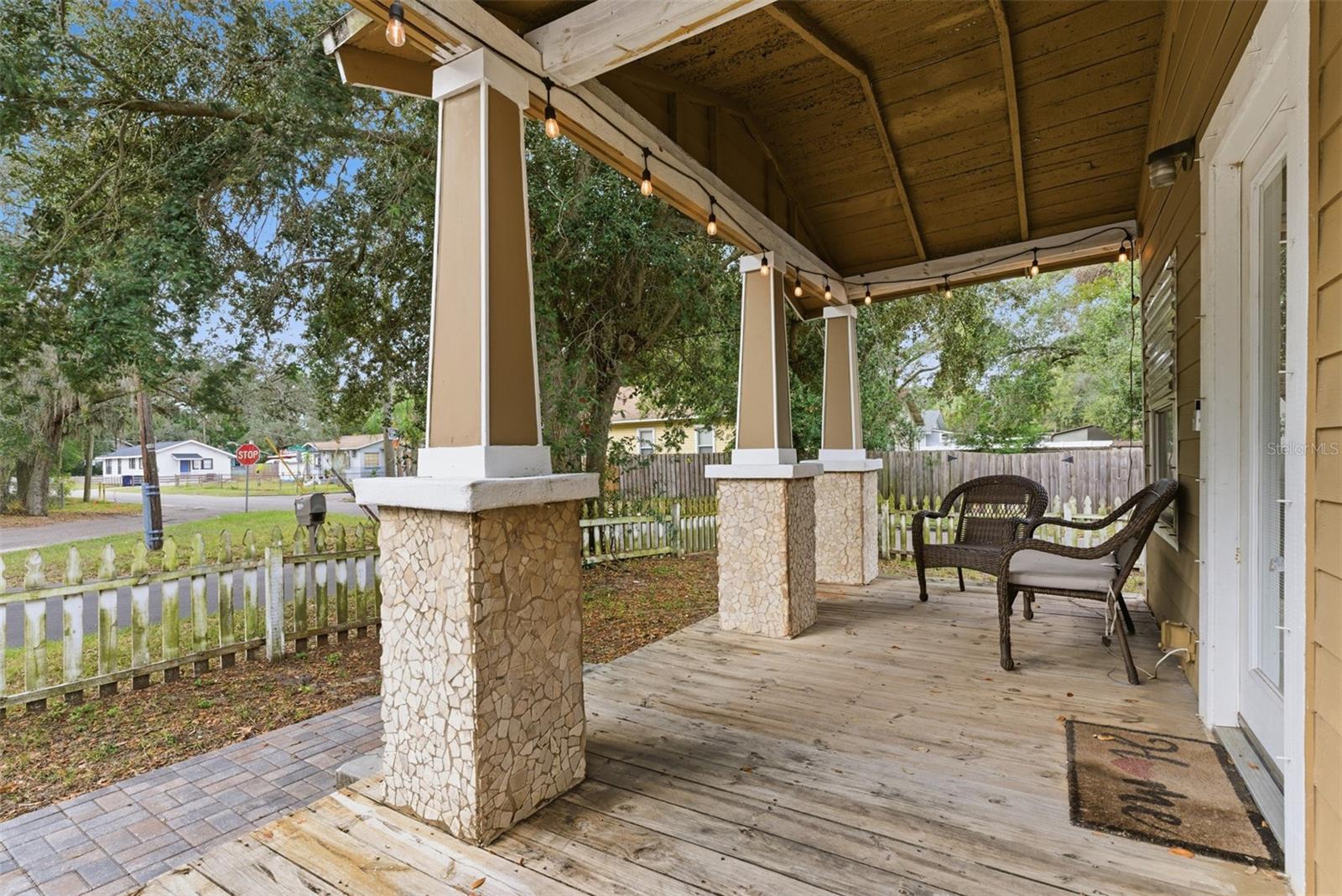 Image 7 of 26 For 1302 Louisiana Avenue