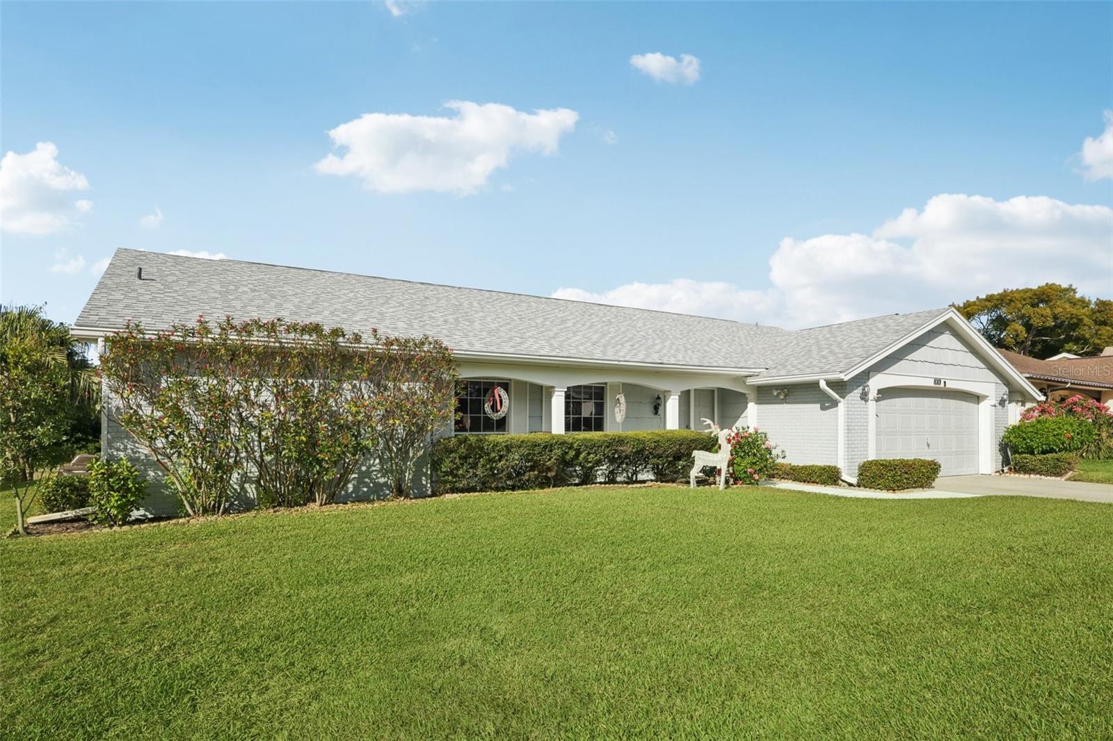 Listing photo id 18 for 8301 Valley Stream Lane