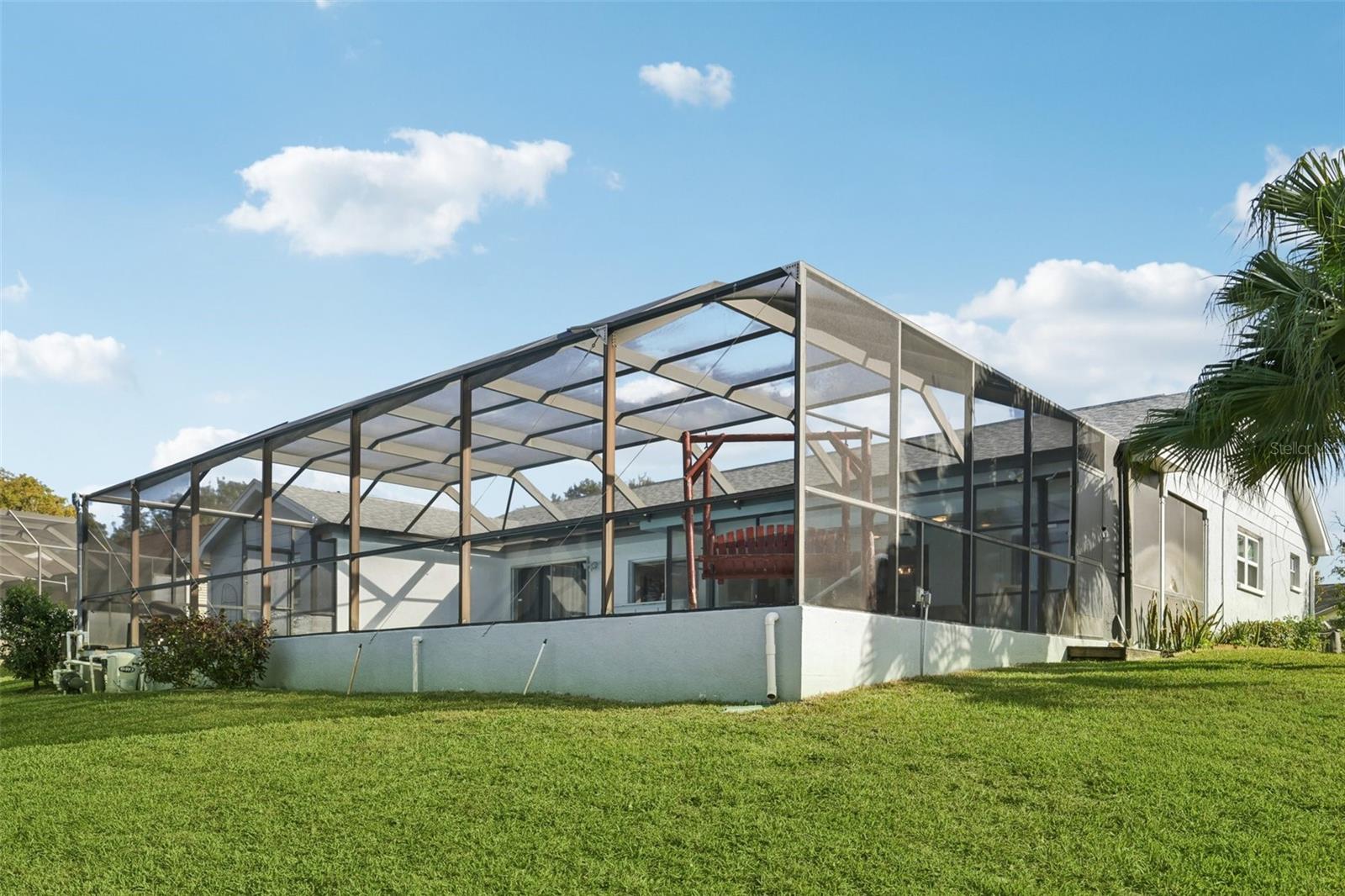 Listing photo id 36 for 8301 Valley Stream Lane