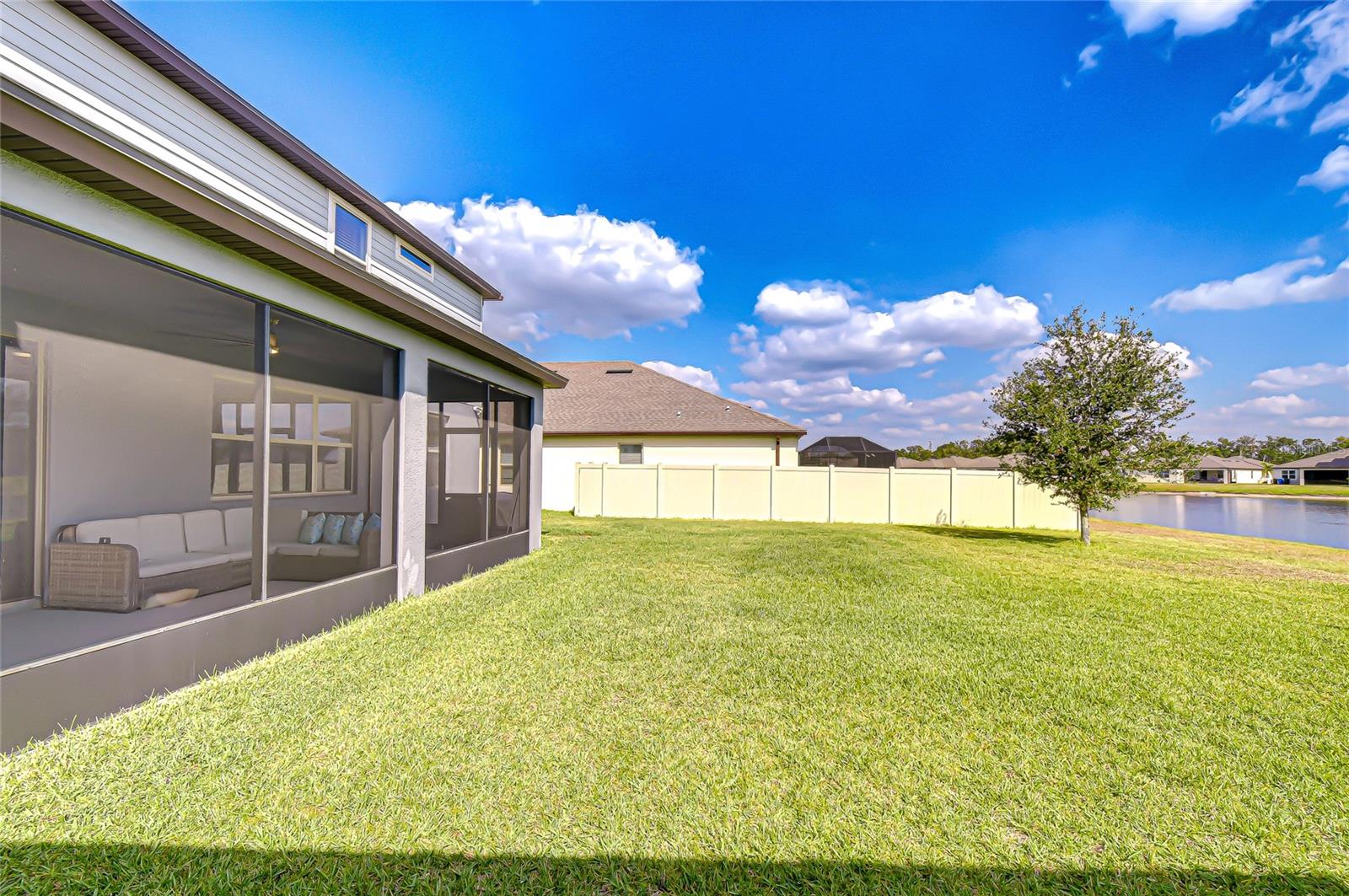 Image 7 of 57 For 10914 Green Harvest Drive