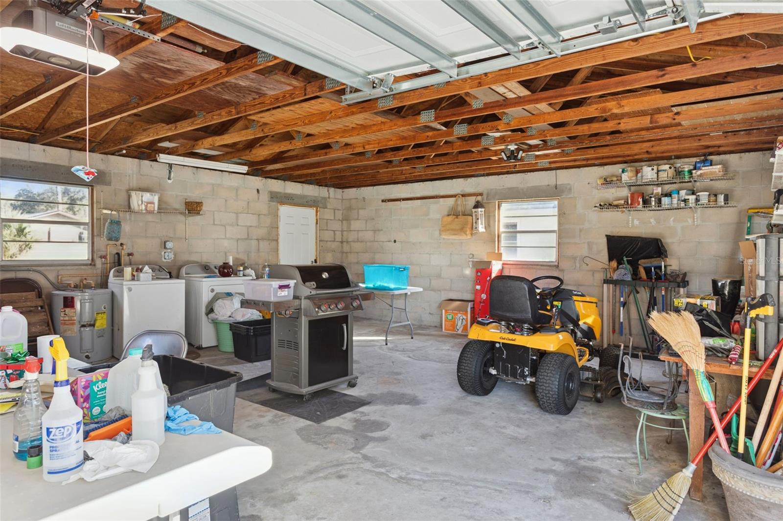 Image 29 of 33 For 8132 Honeybee Lane