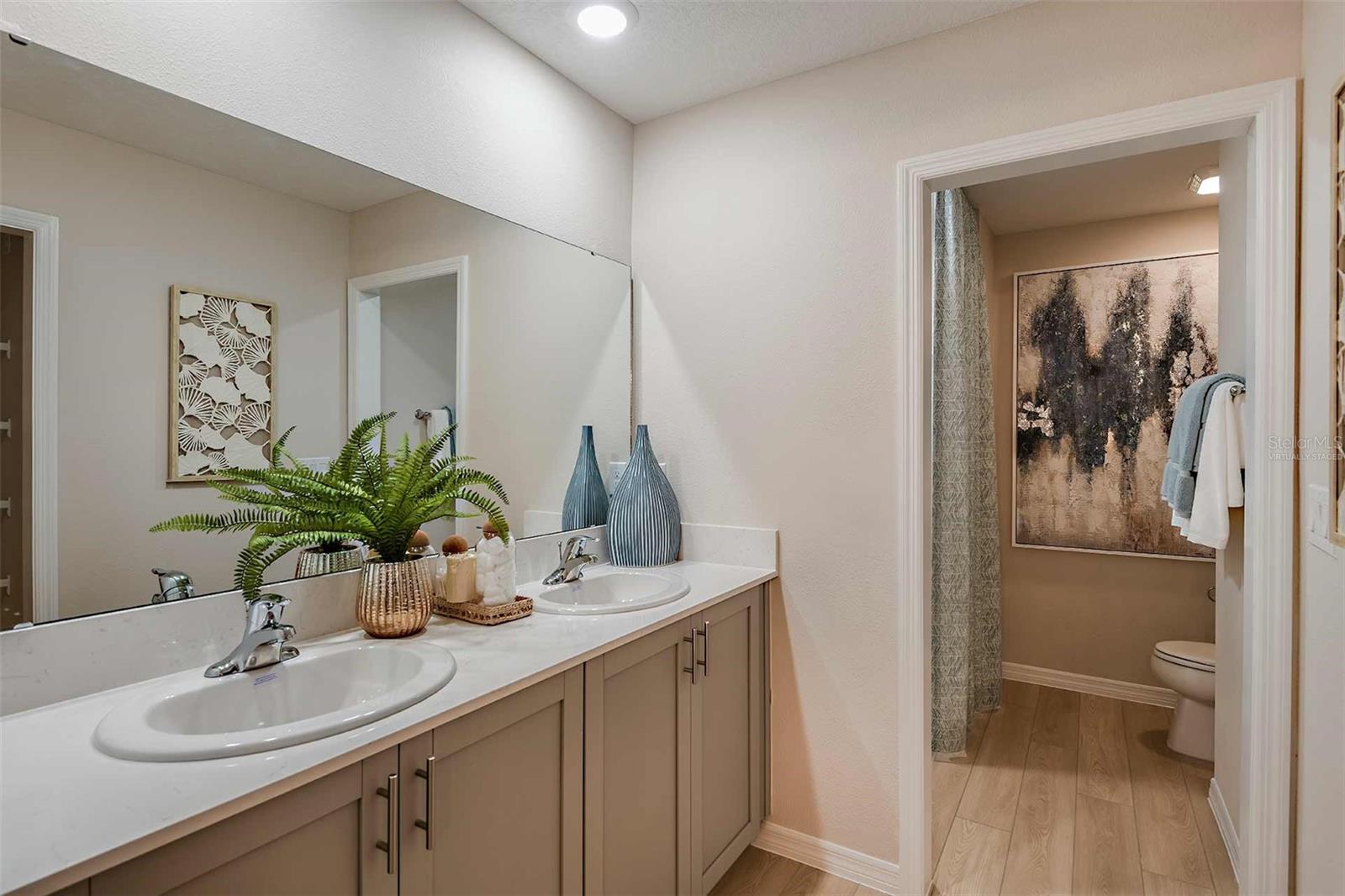 Image 12 of 28 For 4156 Hummock Place