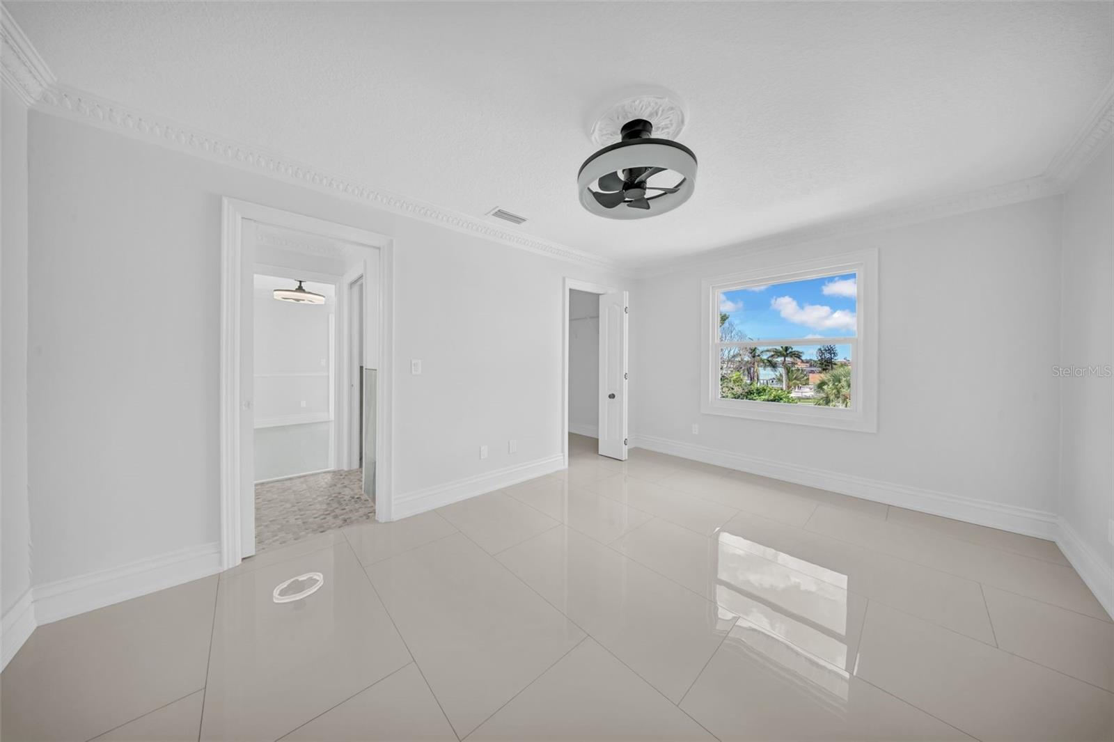 Image 55 of 75 For 124 Leeward Island