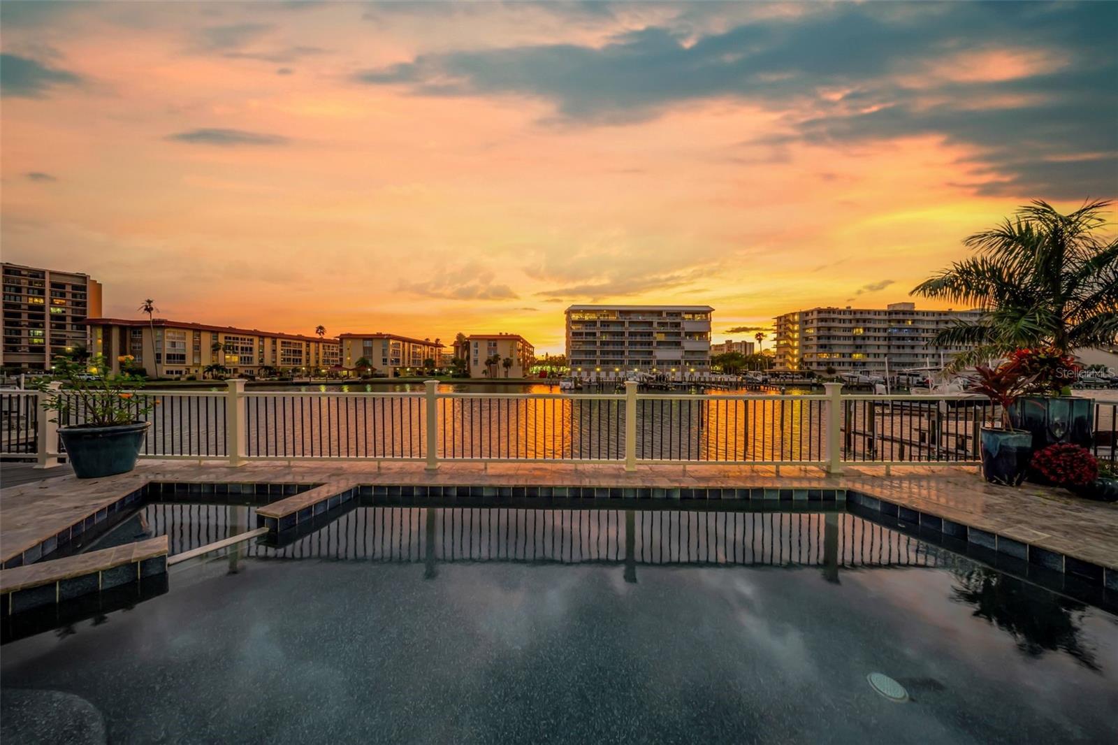 Image 6 of 75 For 124 Leeward Island