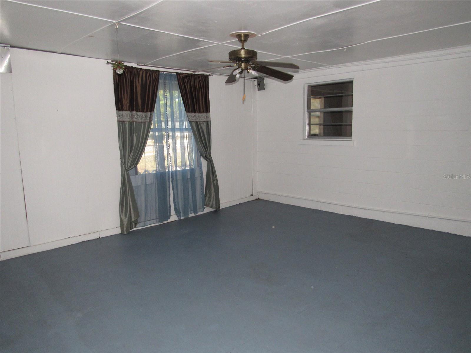 Image 18 of 23 For 4232 Bay View Avenue