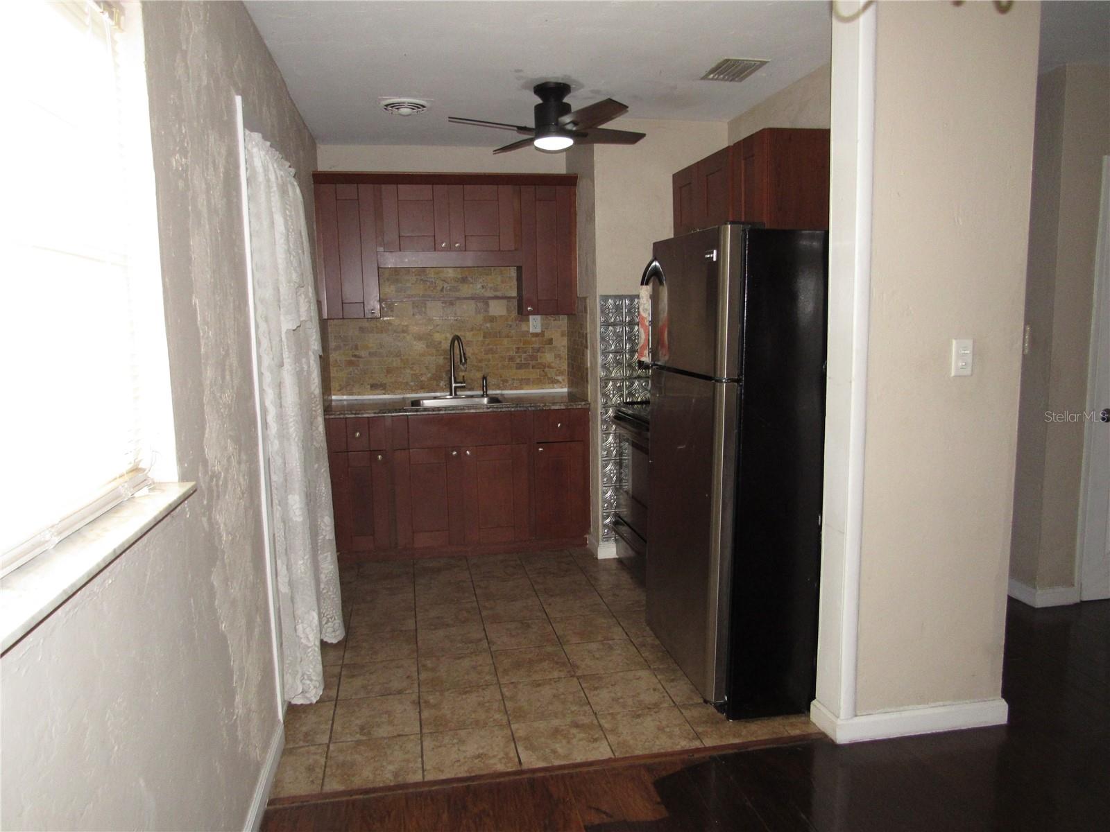 Image 4 of 23 For 4232 Bay View Avenue