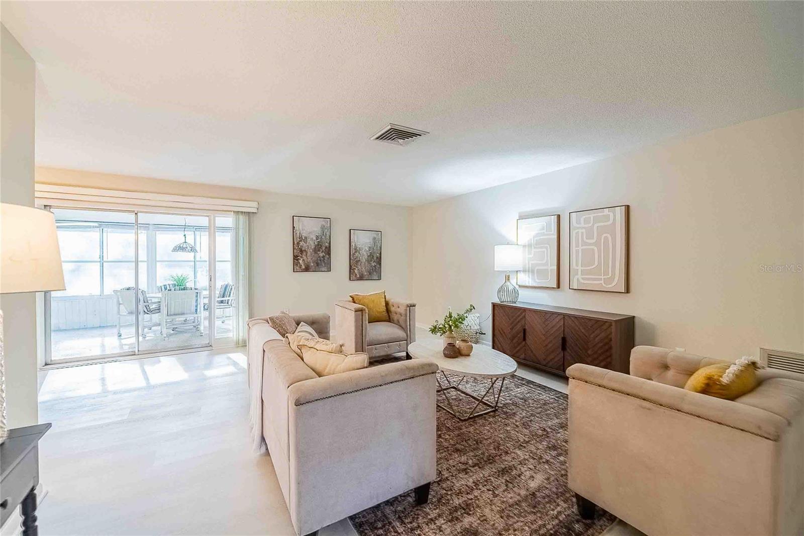 Image 15 of 42 For 119 Doll Drive