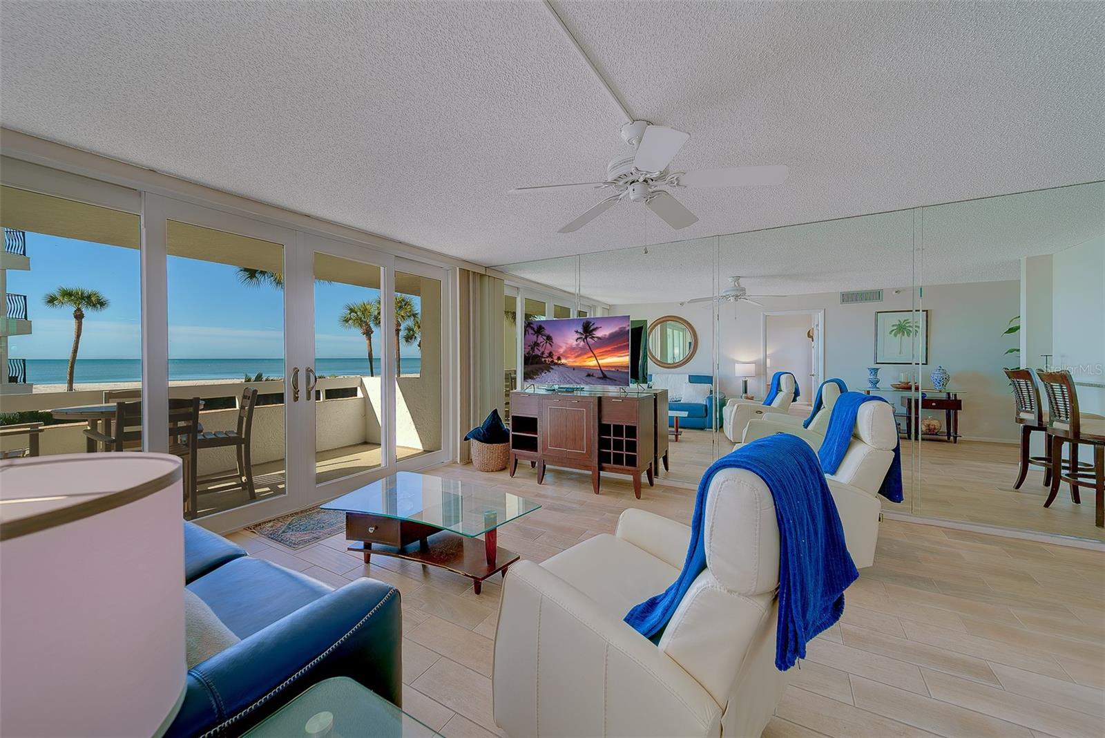 Image 2 of 50 For 17900 Gulf Boulevard 1b