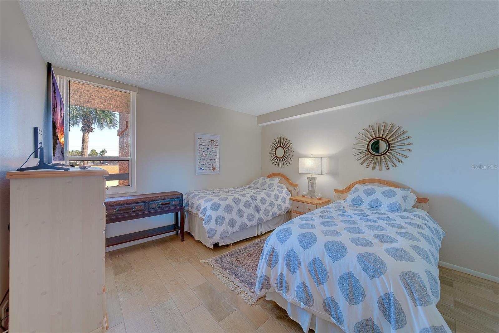 Image 23 of 50 For 17900 Gulf Boulevard 1b