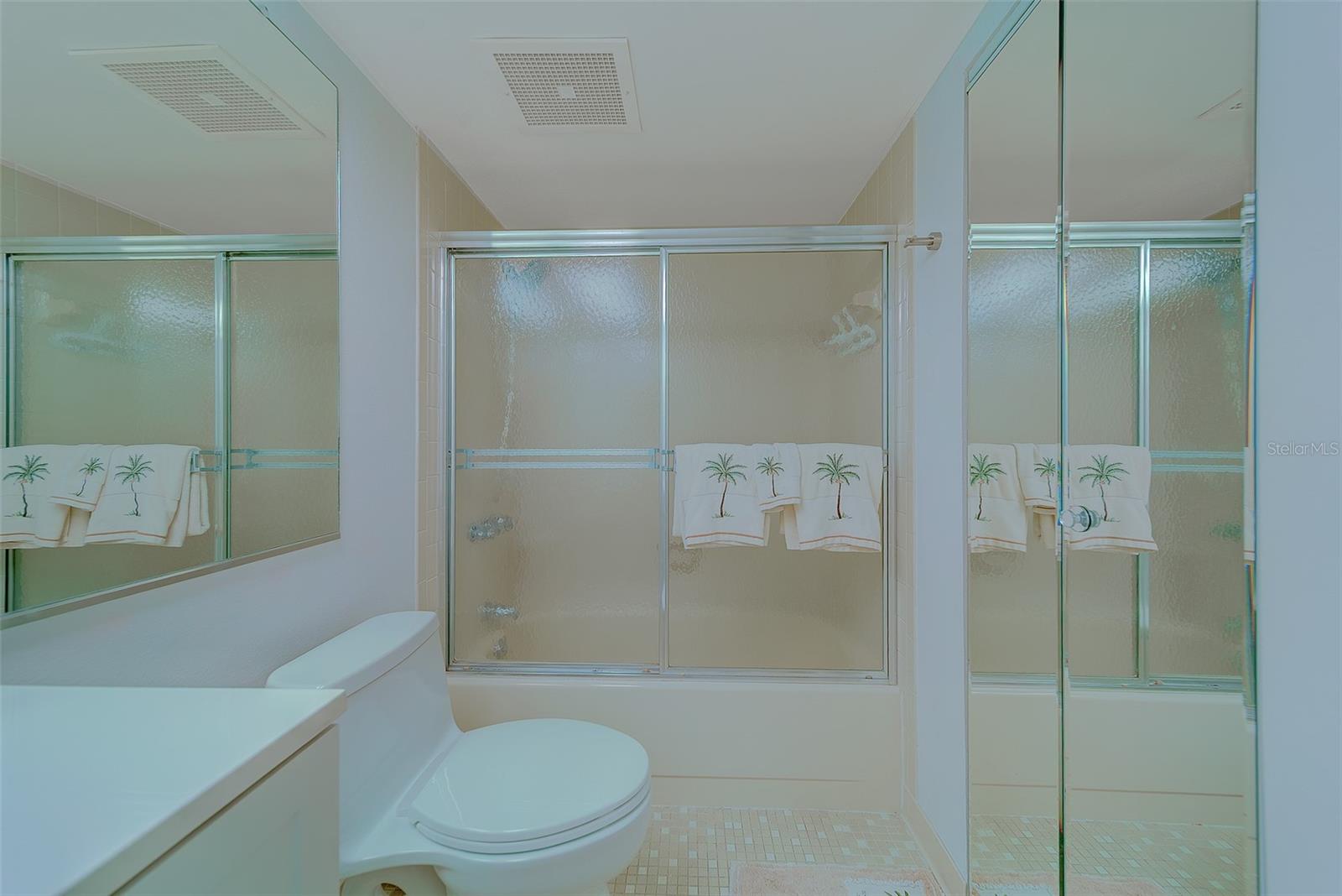 Image 29 of 50 For 17900 Gulf Boulevard 1b