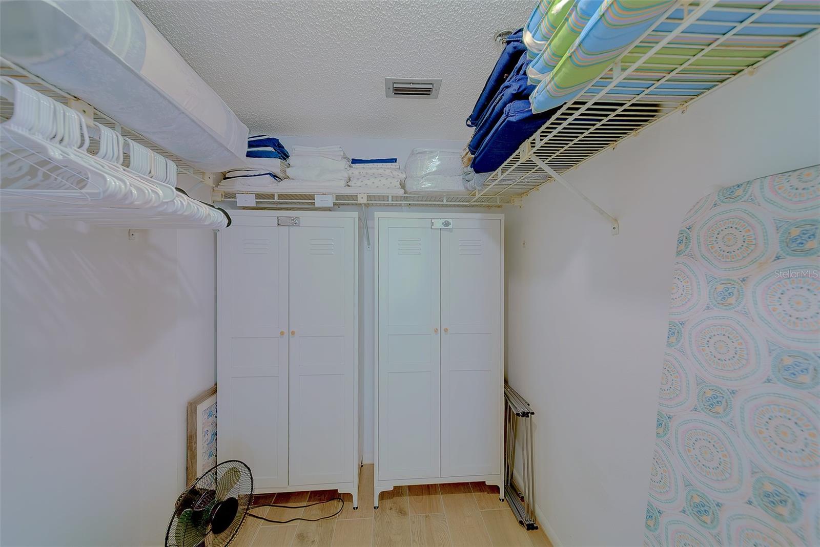 Image 31 of 50 For 17900 Gulf Boulevard 1b