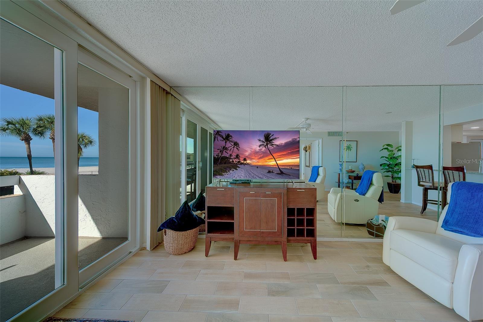 Image 4 of 50 For 17900 Gulf Boulevard 1b