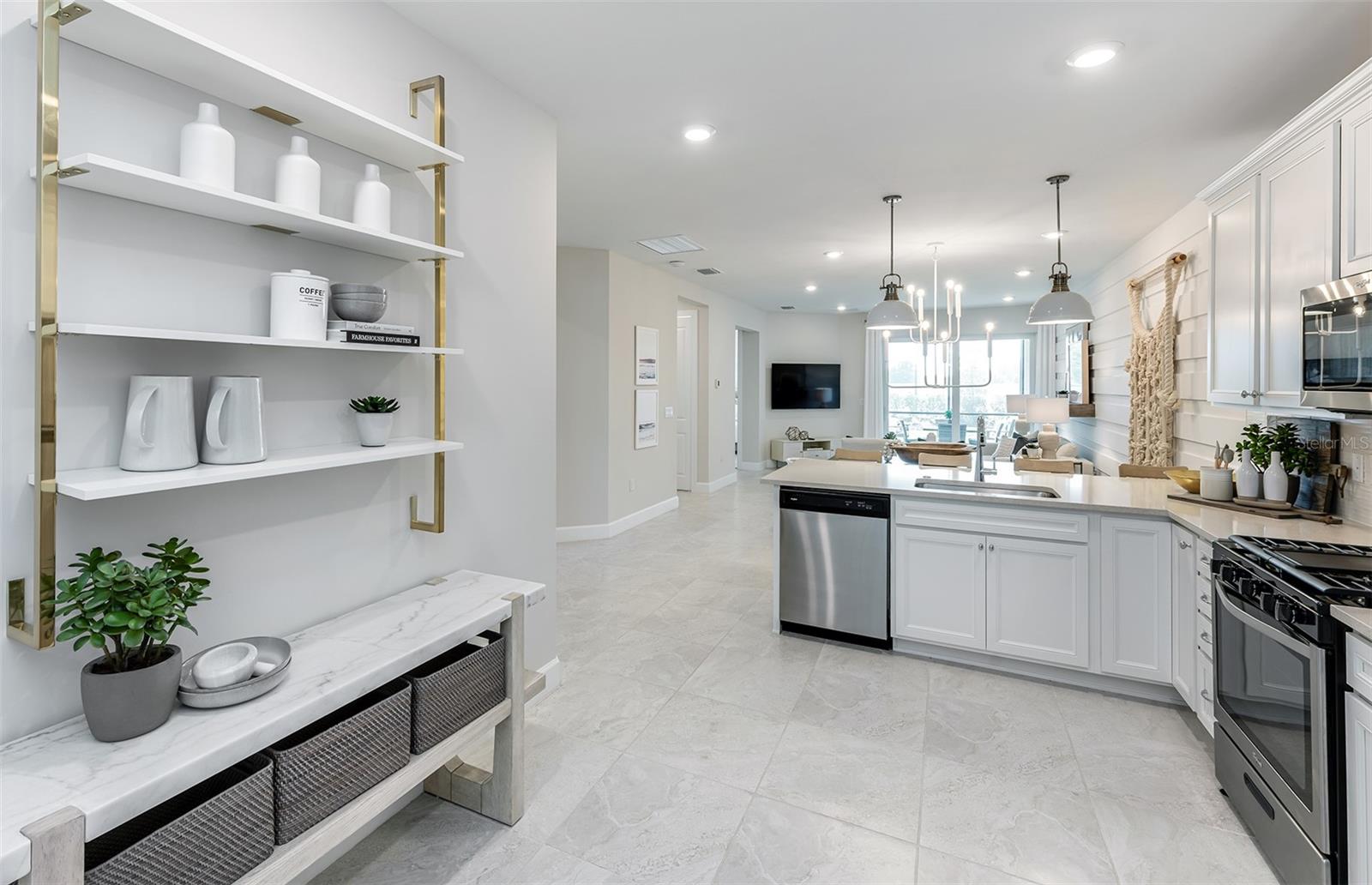 Image 27 of 46 For 29068 Coral Harbour Drive