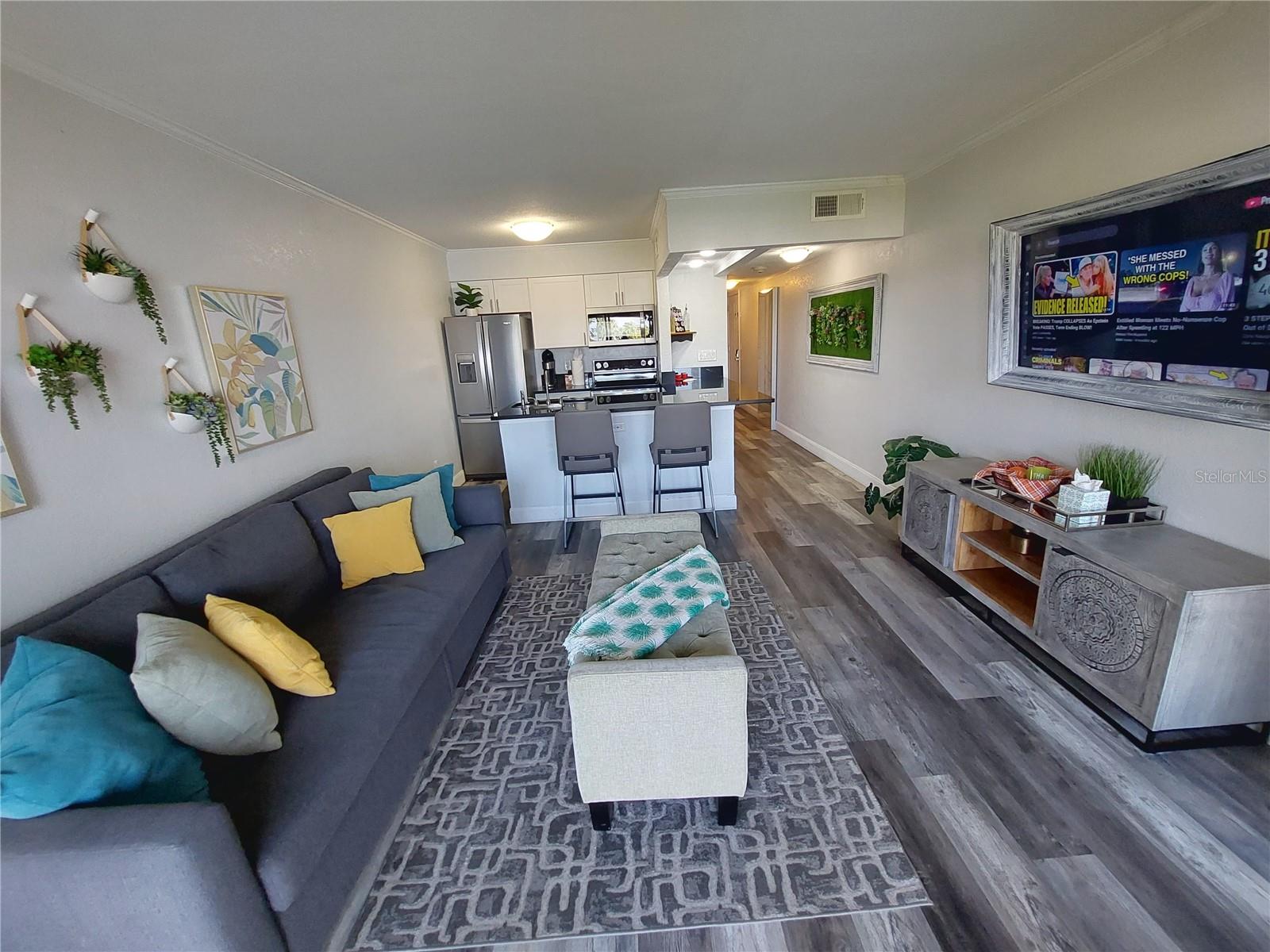 Image 3 of 7 For 2506 Rocky Point Drive 475