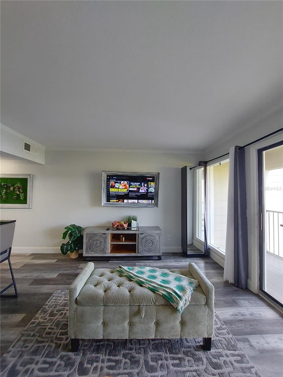 Image 4 of 7 For 2506 Rocky Point Drive 475