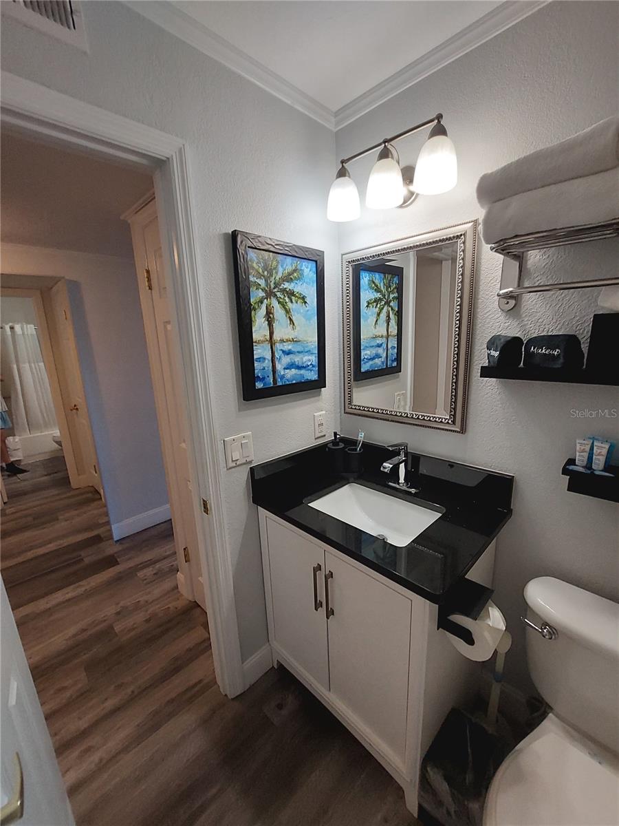 Image 7 of 7 For 2506 Rocky Point Drive 475