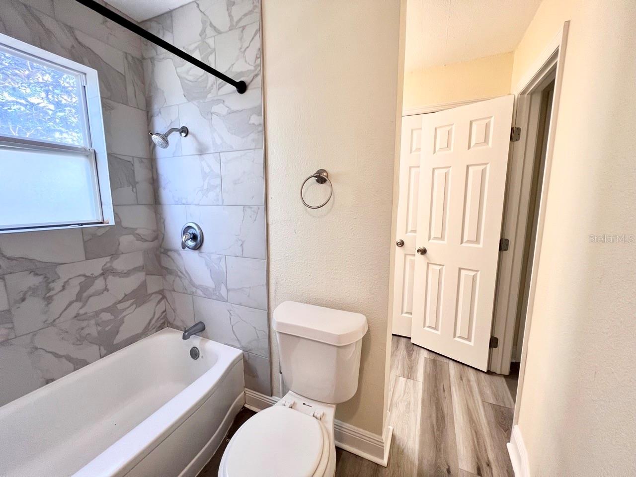 Image 21 of 26 For 3140 57th Avenue N