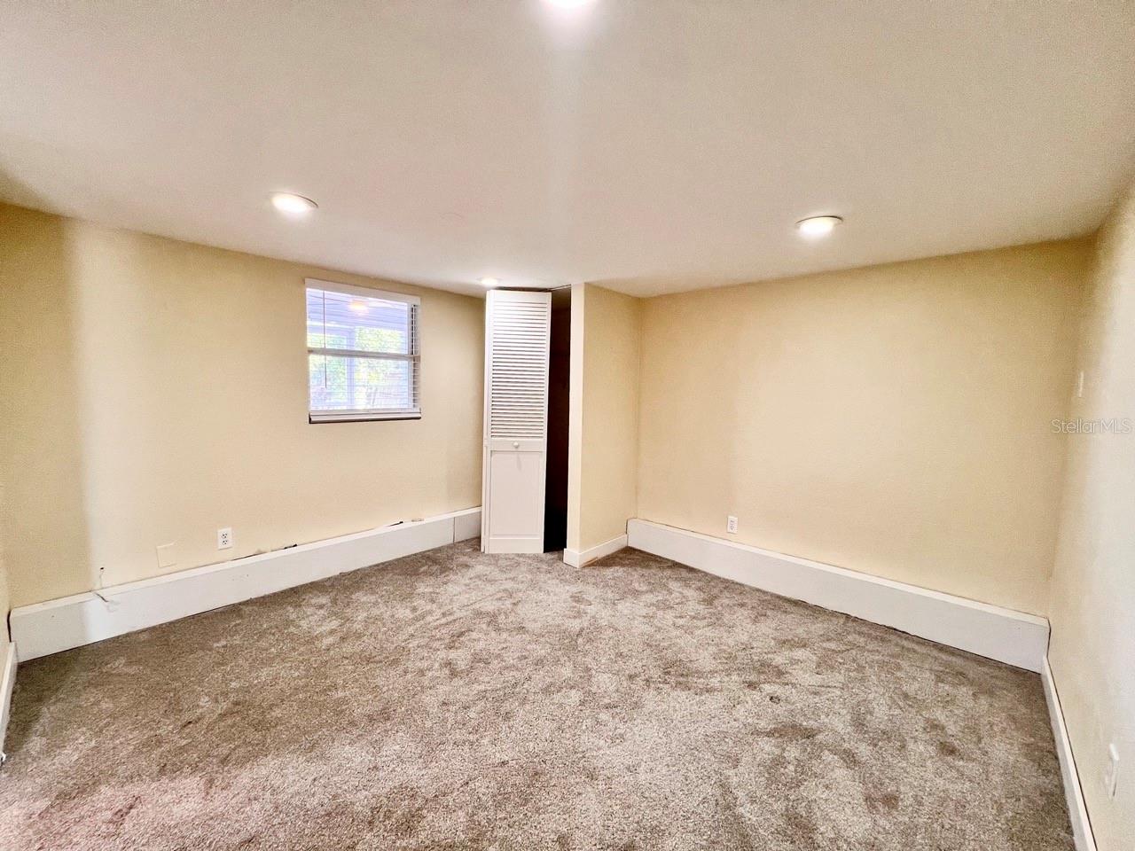 Image 5 of 26 For 3140 57th Avenue N