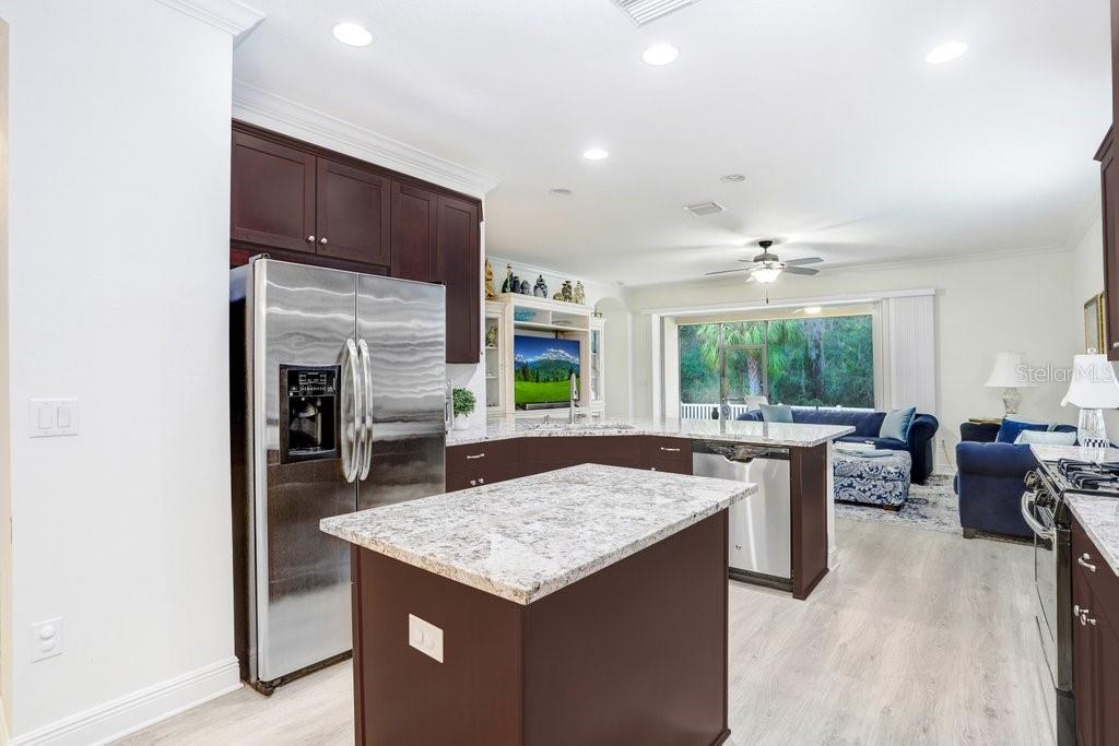 Image 19 of 49 For 11415 Coventry Grove Circle