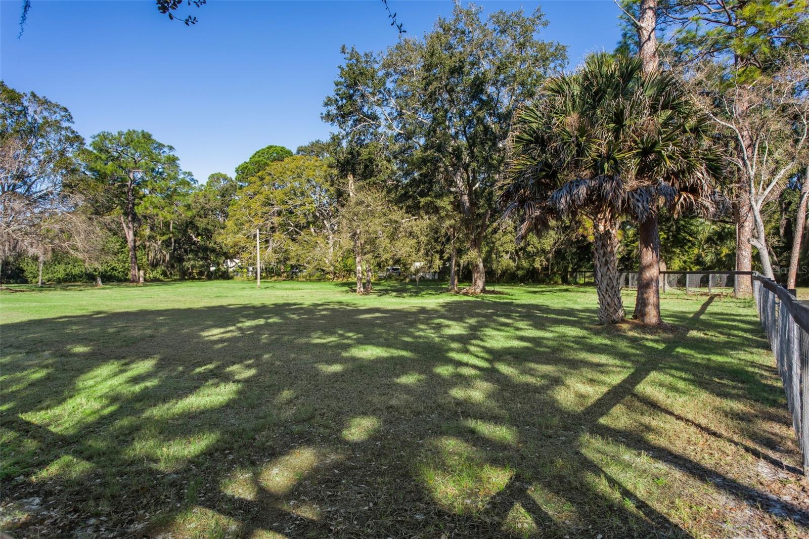 Image 16 of 33 For 8132 Honeybee Lane