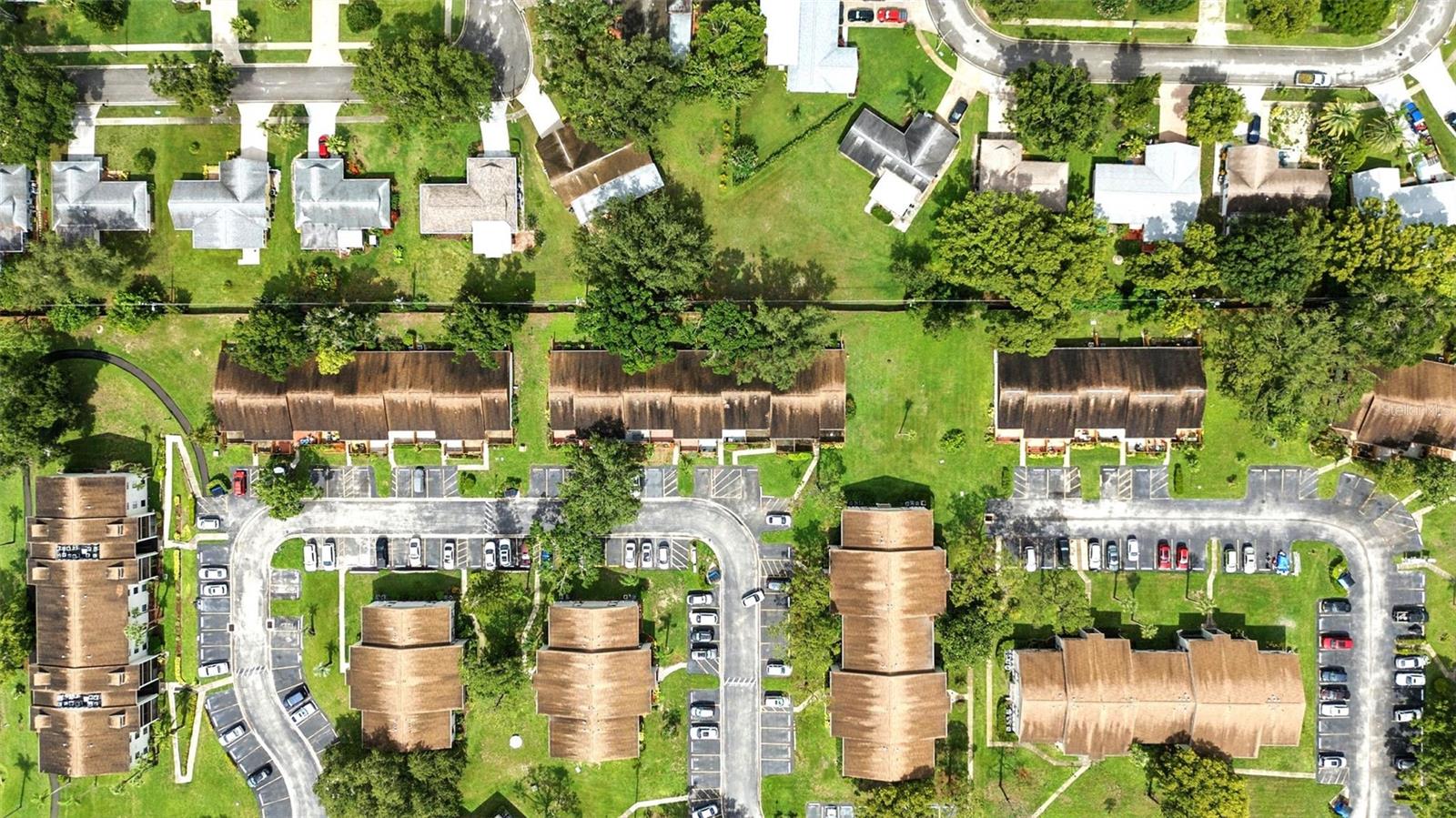 Image 35 of 47 For 1725 Pine Ridge Way E E