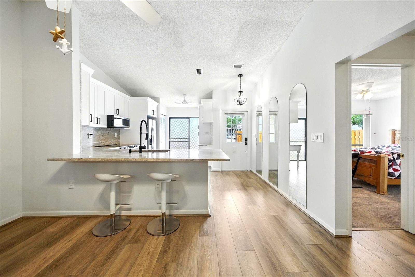 Image 4 of 47 For 1725 Pine Ridge Way E E