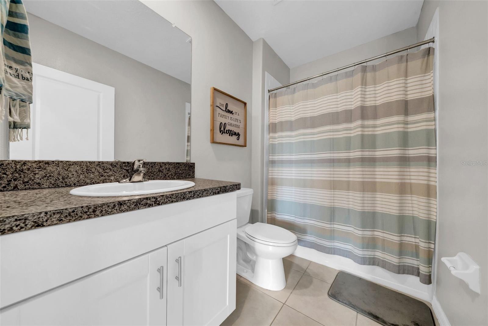 Listing photo id 18 for 31440 Barrel Wave Way