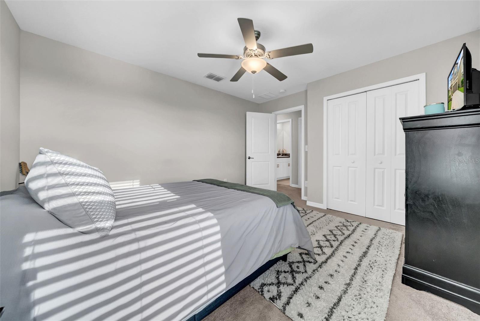 Listing photo id 28 for 31440 Barrel Wave Way