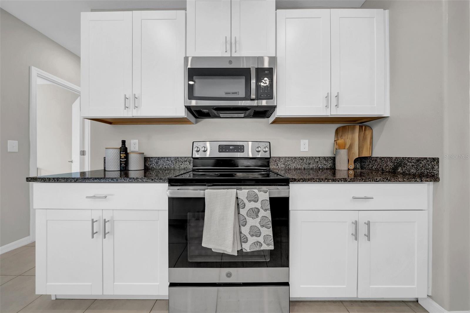 Listing photo id 5 for 31440 Barrel Wave Way