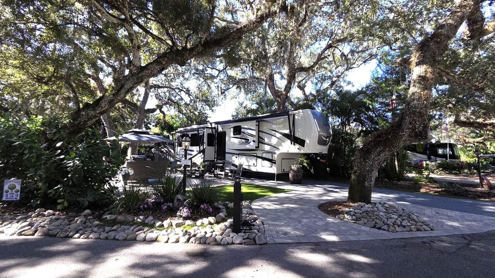 Image 3 of 26 For 422 Longhorn Drive