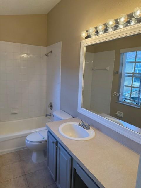 Image 10 of 30 For 18960 Duquesne Drive