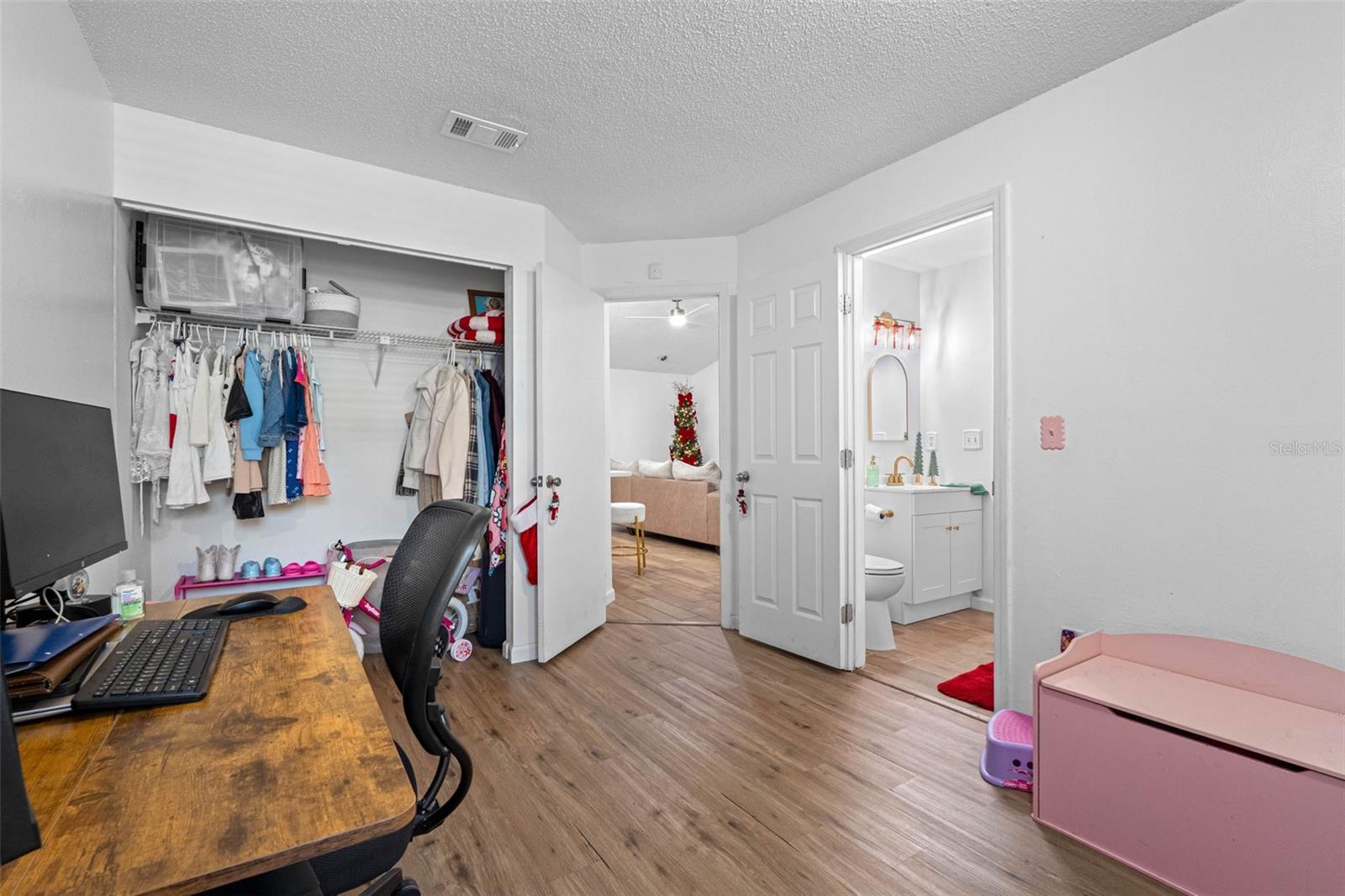 Image 16 of 39 For 7712 Citrus Field Court