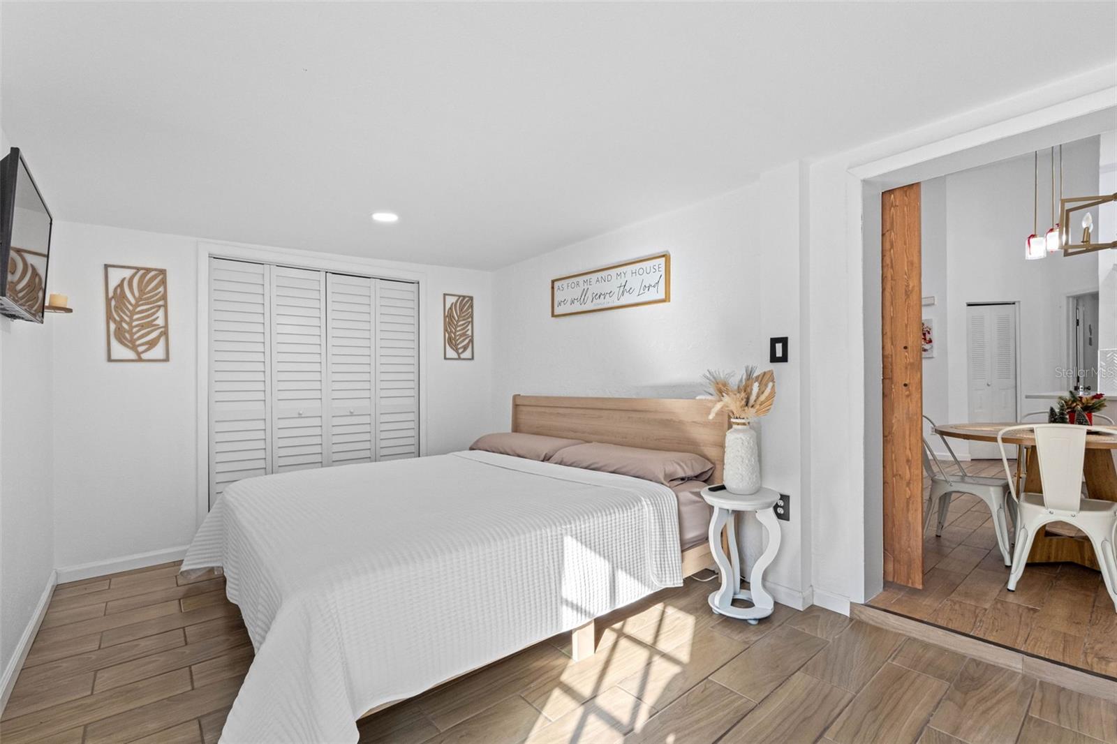 Image 18 of 39 For 7712 Citrus Field Court