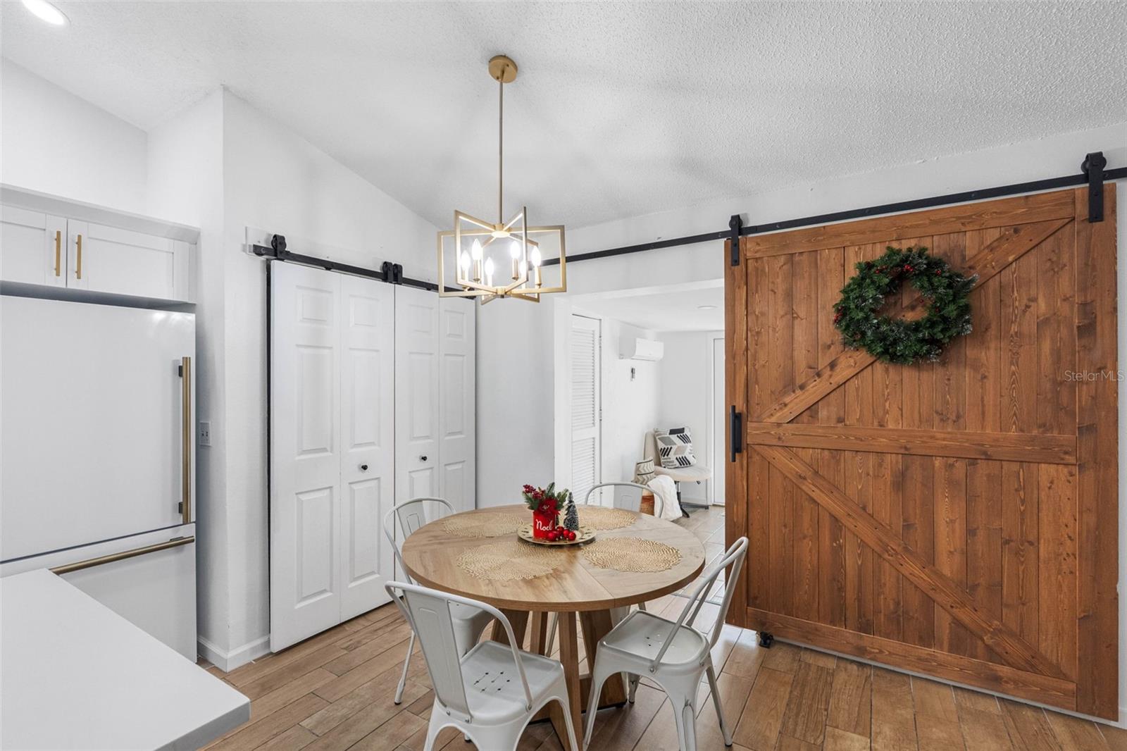 Image 23 of 39 For 7712 Citrus Field Court