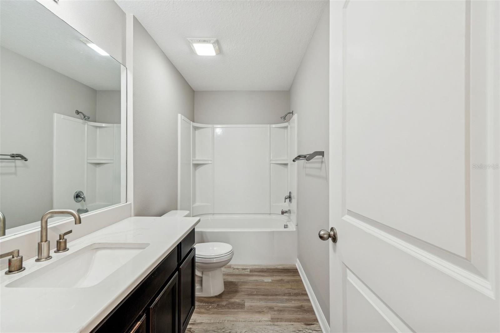 Image 27 of 91 For 2277 Caspian Drive