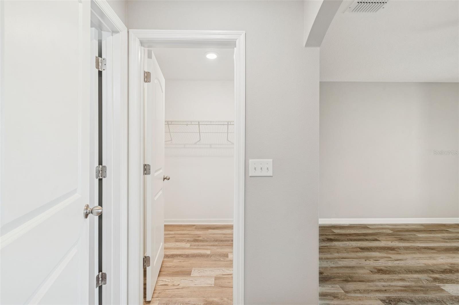 Image 33 of 91 For 2277 Caspian Drive