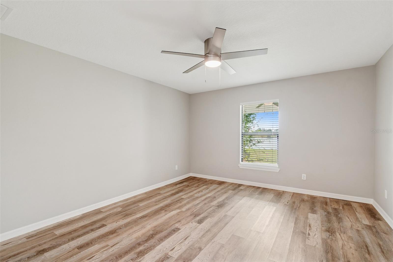 Image 34 of 91 For 2277 Caspian Drive