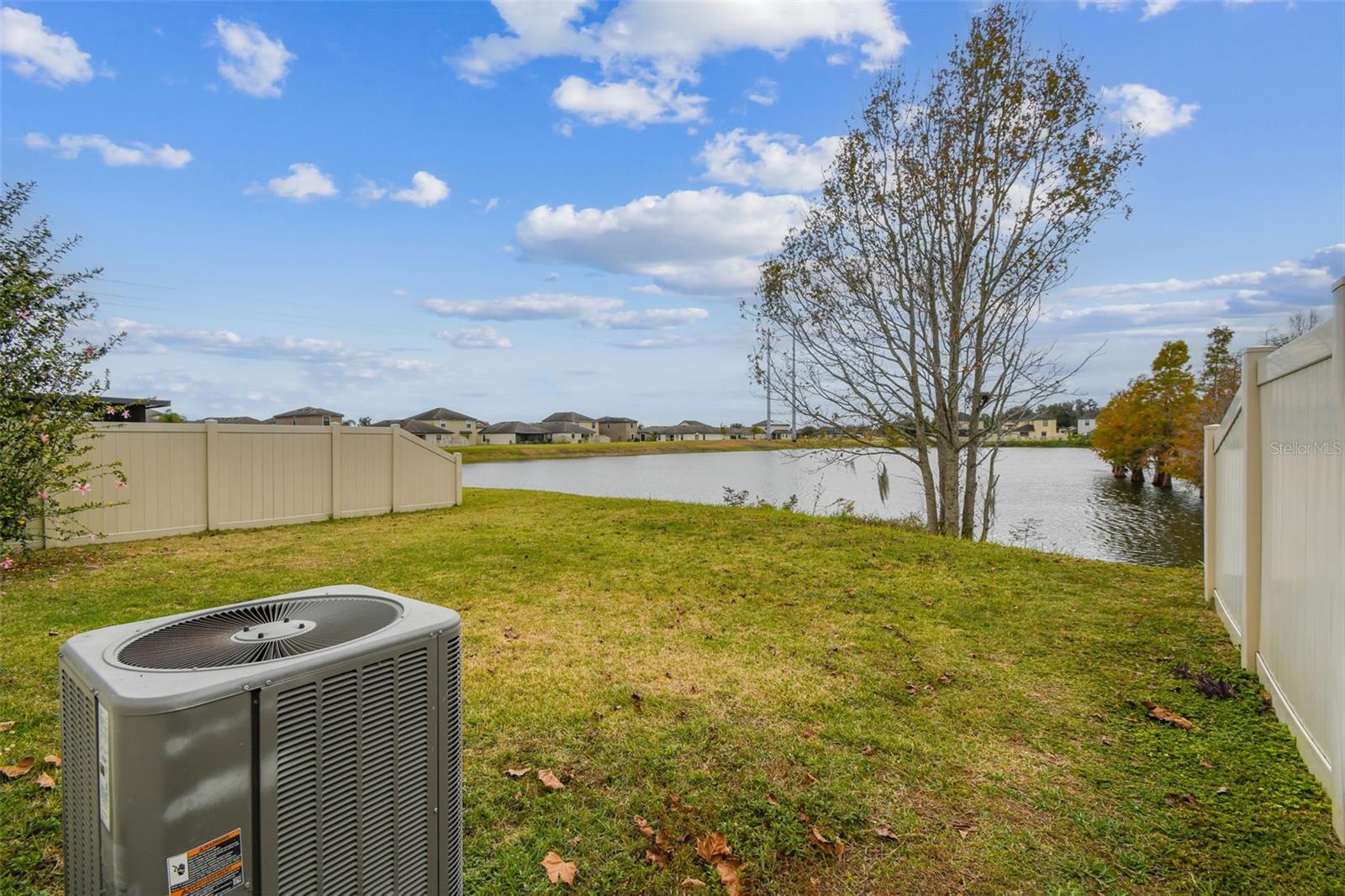 Image 65 of 91 For 2277 Caspian Drive