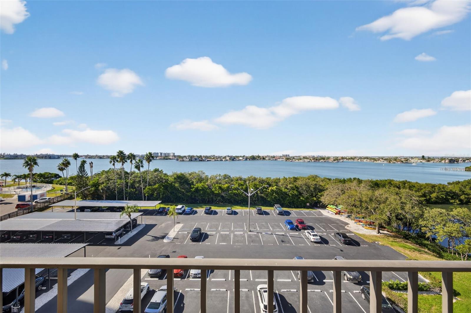 Image 25 of 38 For 7050 Sunset Drive S 601