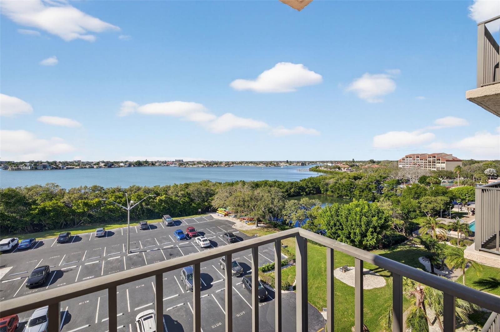 Image 26 of 38 For 7050 Sunset Drive S 601