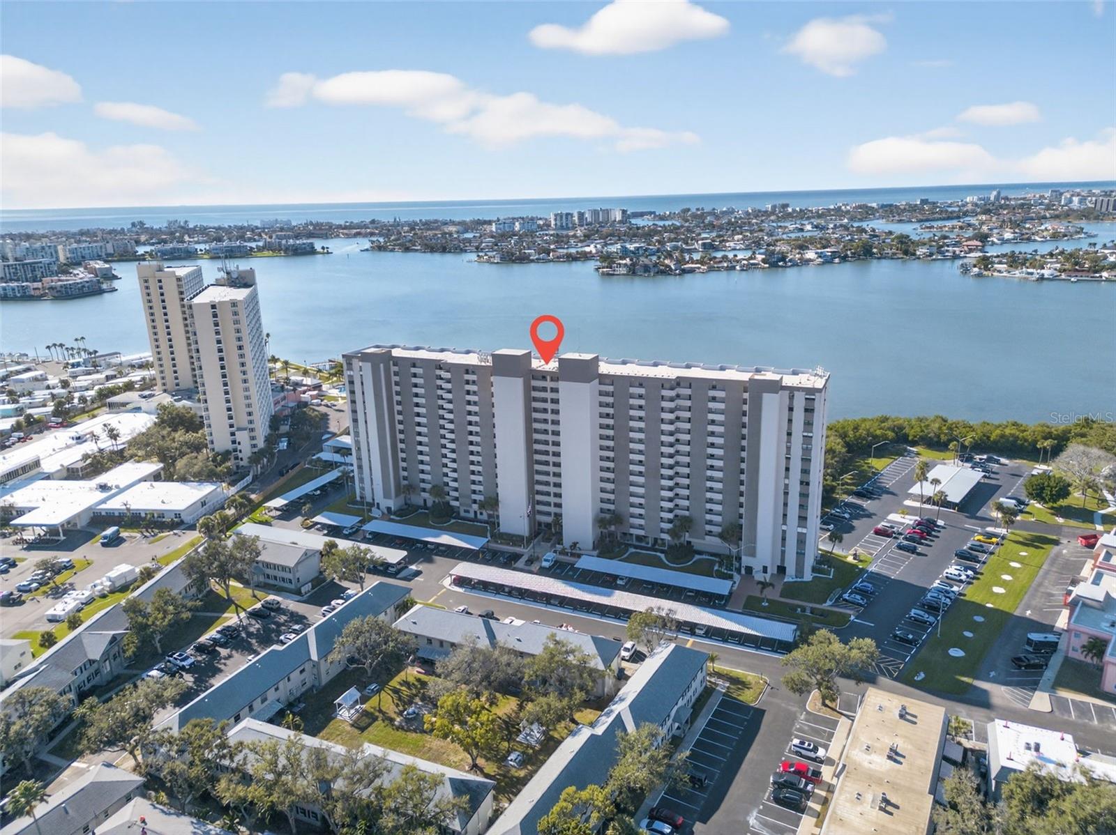 Image 29 of 38 For 7050 Sunset Drive S 601