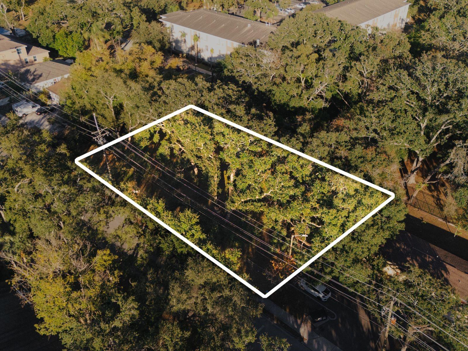 Listing photo id 1 for 4913 Macdill Avenue