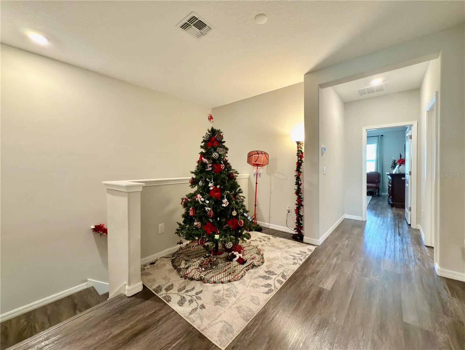 Image 35 of 86 For 8057 Rolling Shell Trail