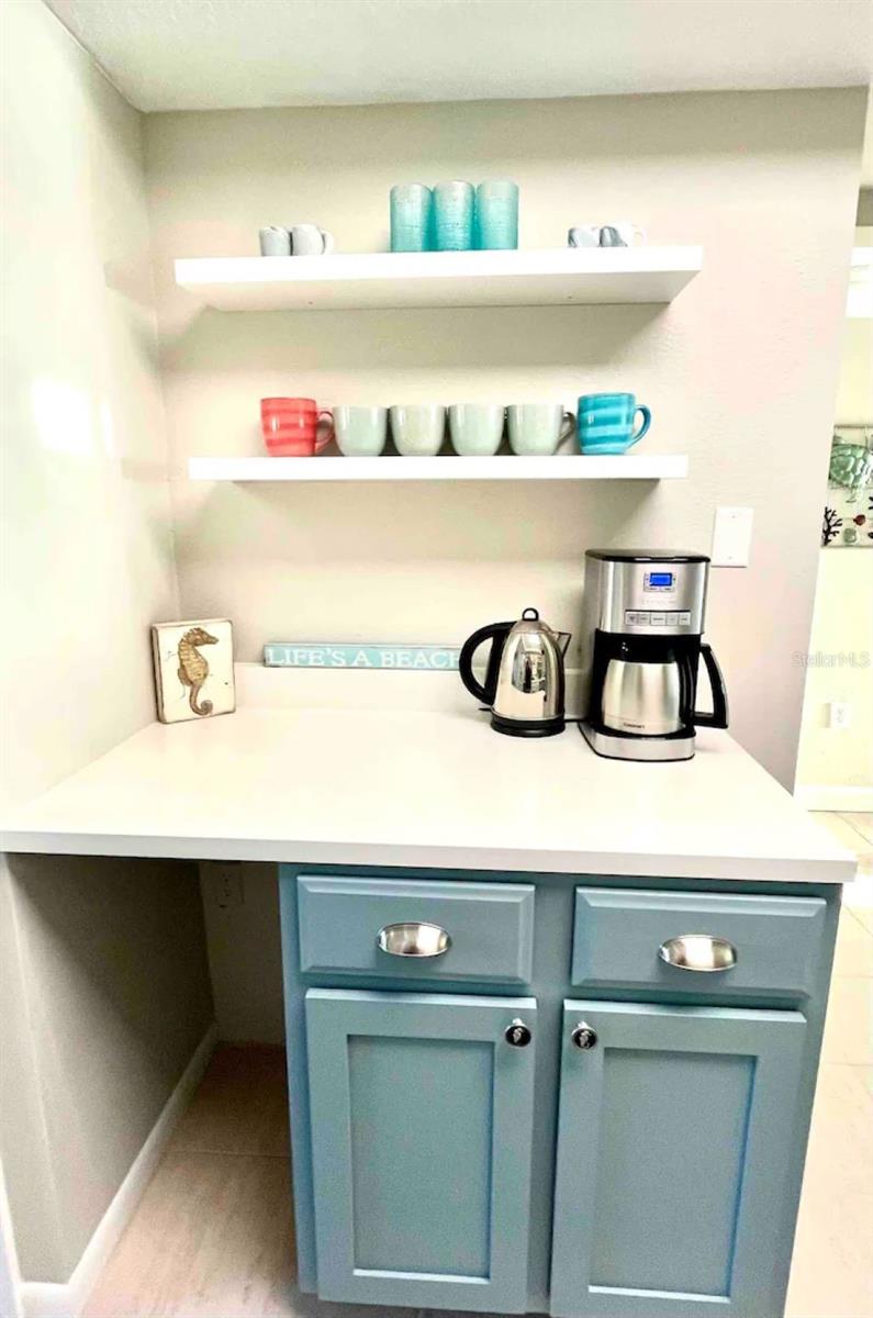 Image 12 of 31 For 3400 Gulf Boulevard 102