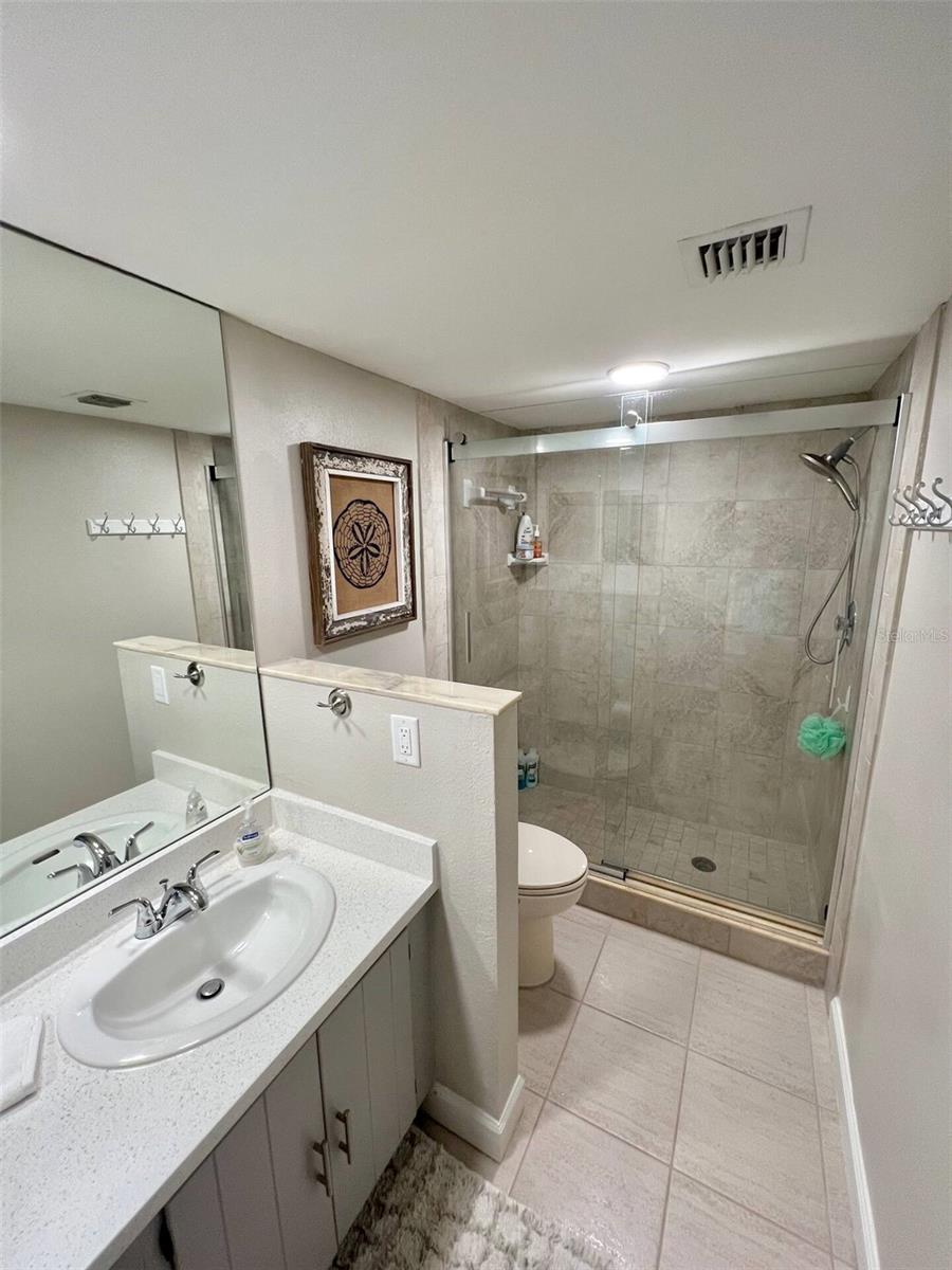 Image 21 of 31 For 3400 Gulf Boulevard 102